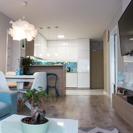 Apartament Fala-Miodowy Dom 科沃布热格 外观 照片