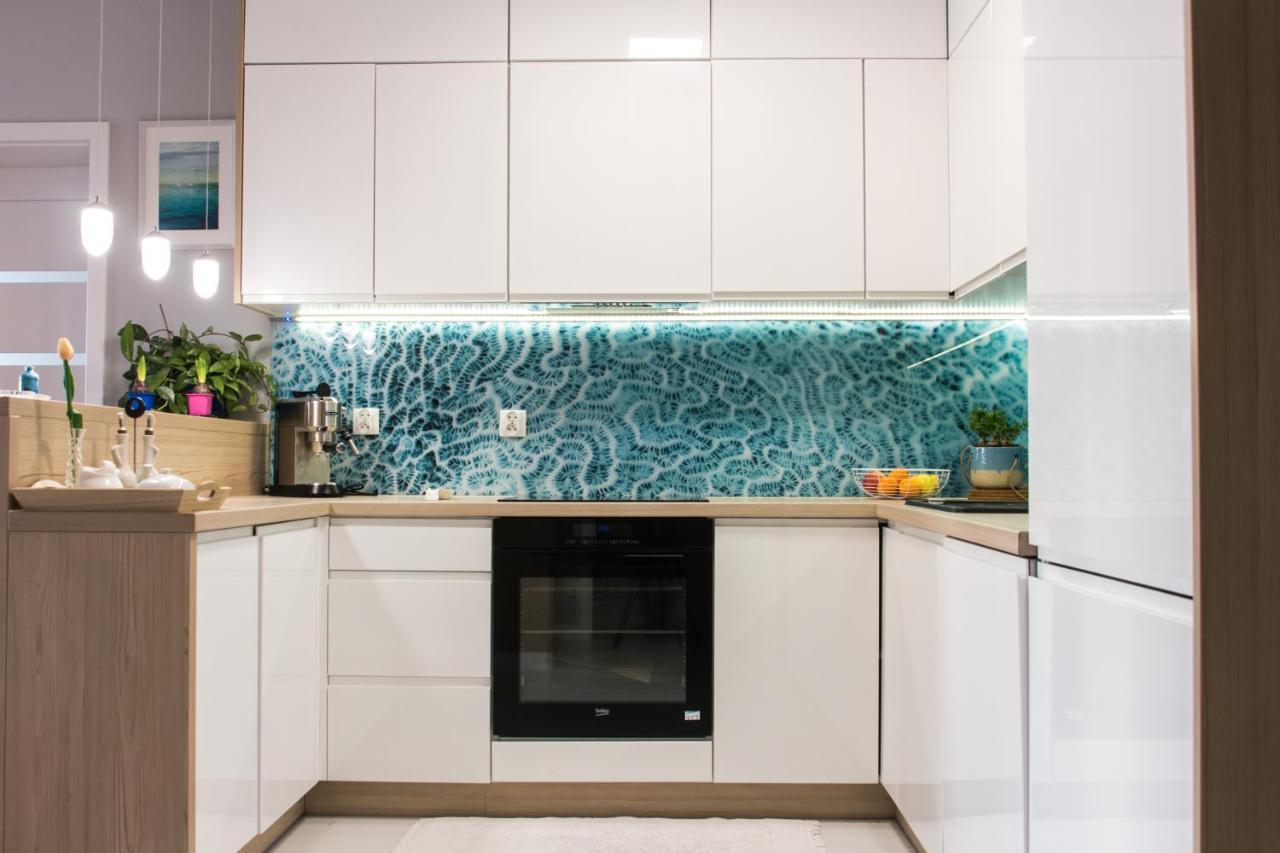 Apartament Fala-Miodowy Dom 科沃布热格 外观 照片